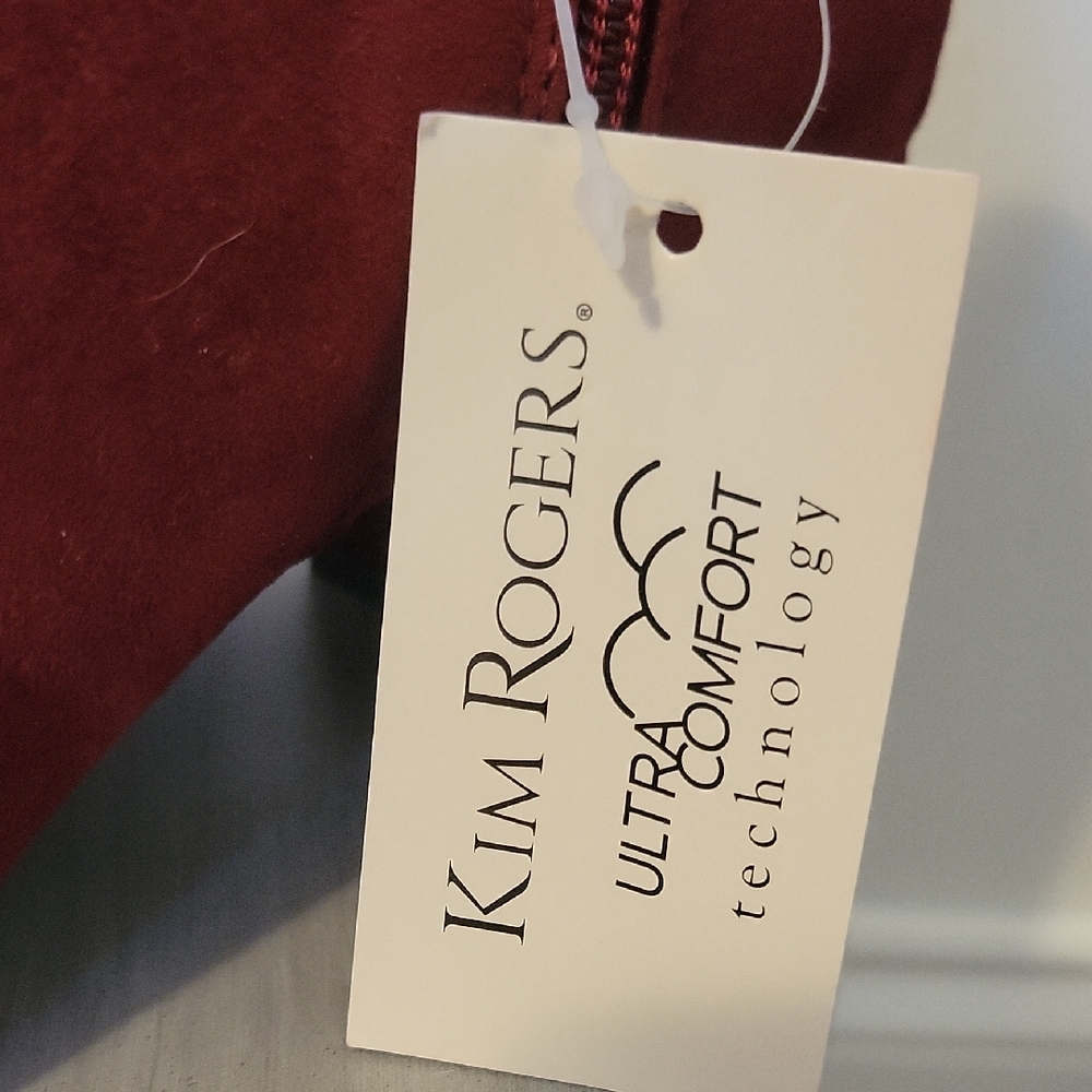 Kim Rogers Women's Burgundy Ankle Booties NWT Size- 9 - Picture 2 of 10